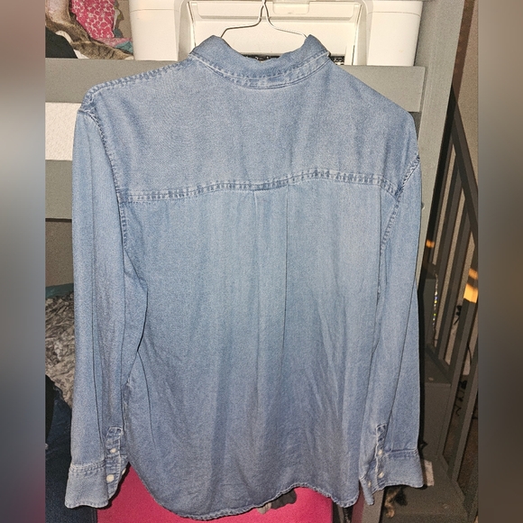 Jean button up - Picture 2 of 4